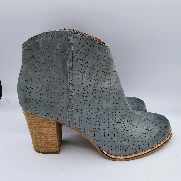 Fossil Leather Ankle Boots Blue-ish Teal - Picture 13 of 15
